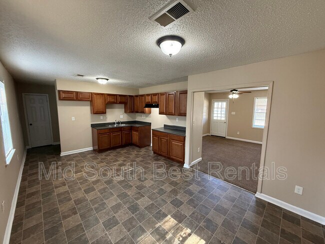 Foto del edificio - 605 Frayser Dr