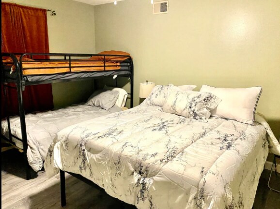 Foto del edificio - 4425 Tutwiler Ave