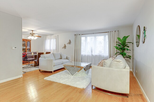 Foto del edificio - 2737 Spruce St