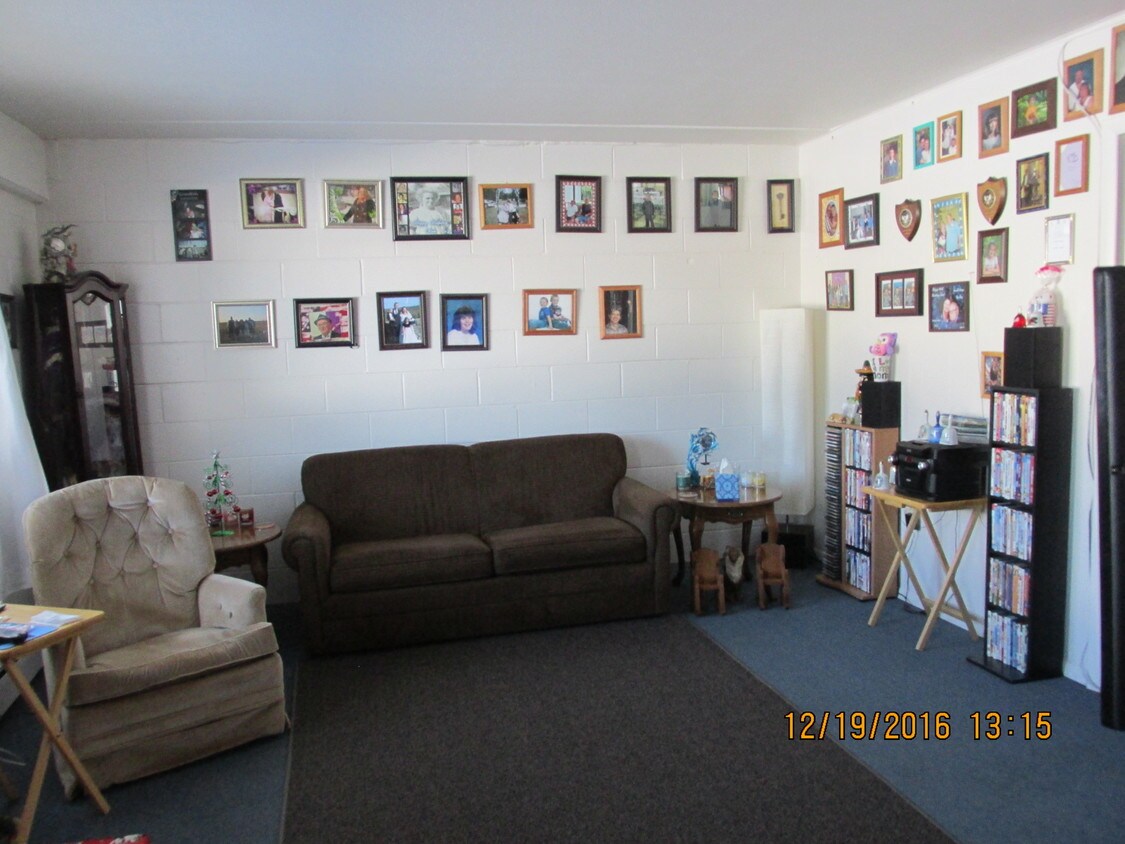 49 W Main St, Canton, NY 13617 Apartments in Canton, NY