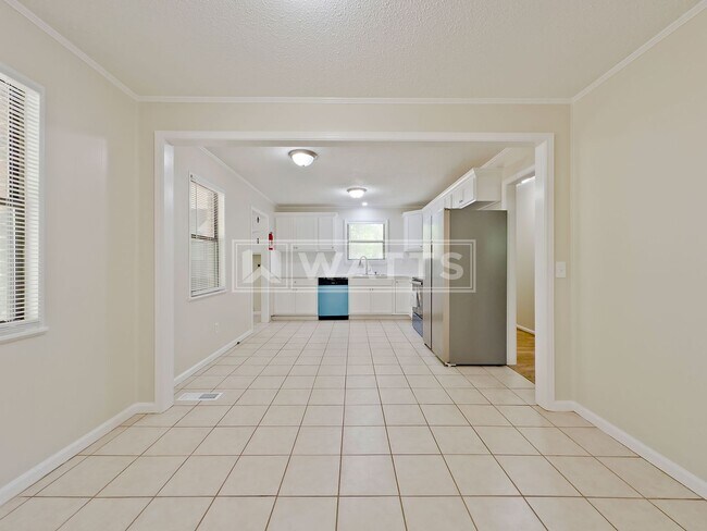Foto del edificio - Charming 3-Bedroom 2.5 Bath Home For Rent in Bessemer, AL