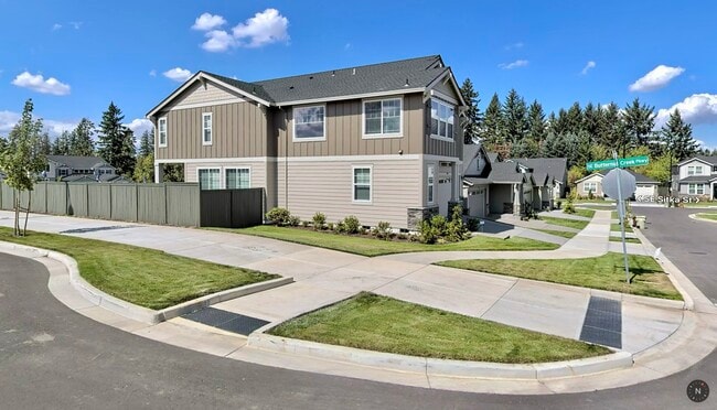 Building Photo - 5081 SE 83rd Ave