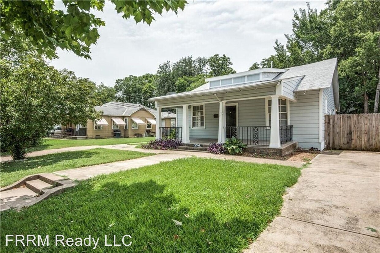 Primary Photo - 3 br, 2 bath House - 1001 N. Fitzhugh Avenue