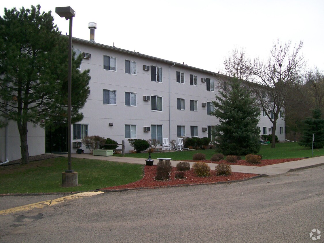 15481 209th St N, Scandia, MN 55073 Apartments in Scandia, MN
