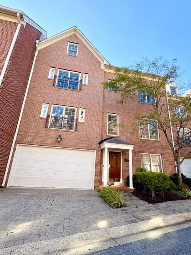 Photo - 12014 Montrose Park Pl House