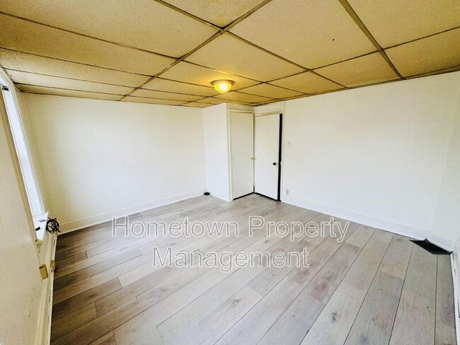 Foto del edificio - 429 Kelker St