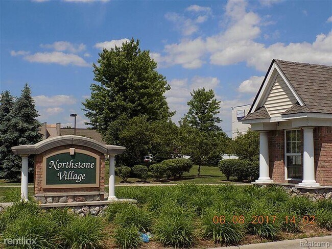 Building Photo - 23680 Northstone Village Dr