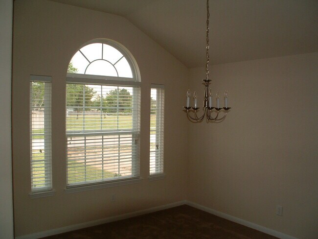 Foto del edificio - Cypress Mill Park - 3/2/2 - 2064/sqft - On...