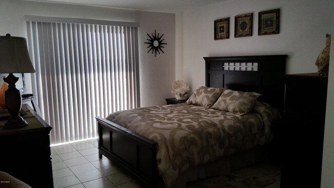 Foto del edificio - 2700 Ocean Shore Blvd