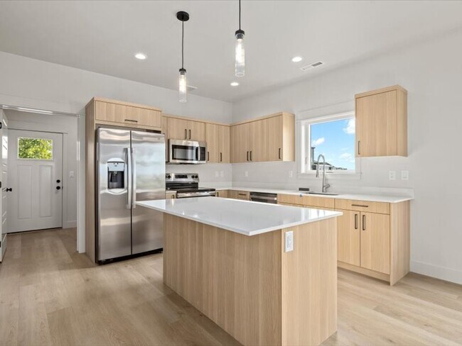 Cocina - Canyon Ridge Townhomes