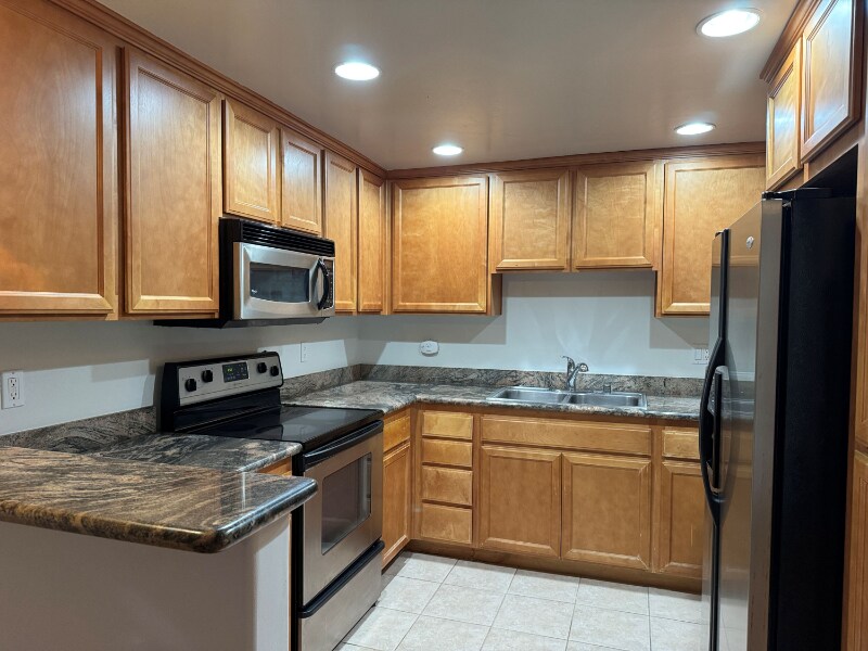 Foto principal - 3993 Jewell St