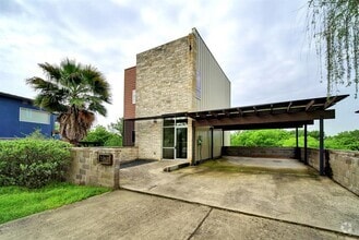 Building Photo - 5312 Agatha Cir
