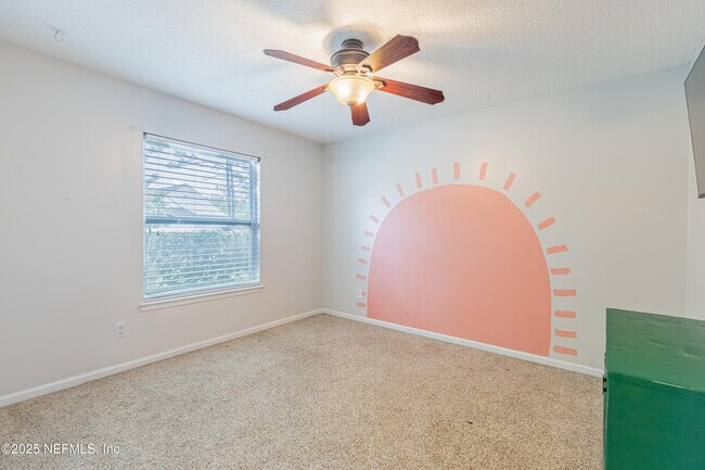 Foto del edificio - 12582 Hickory Lakes Dr S