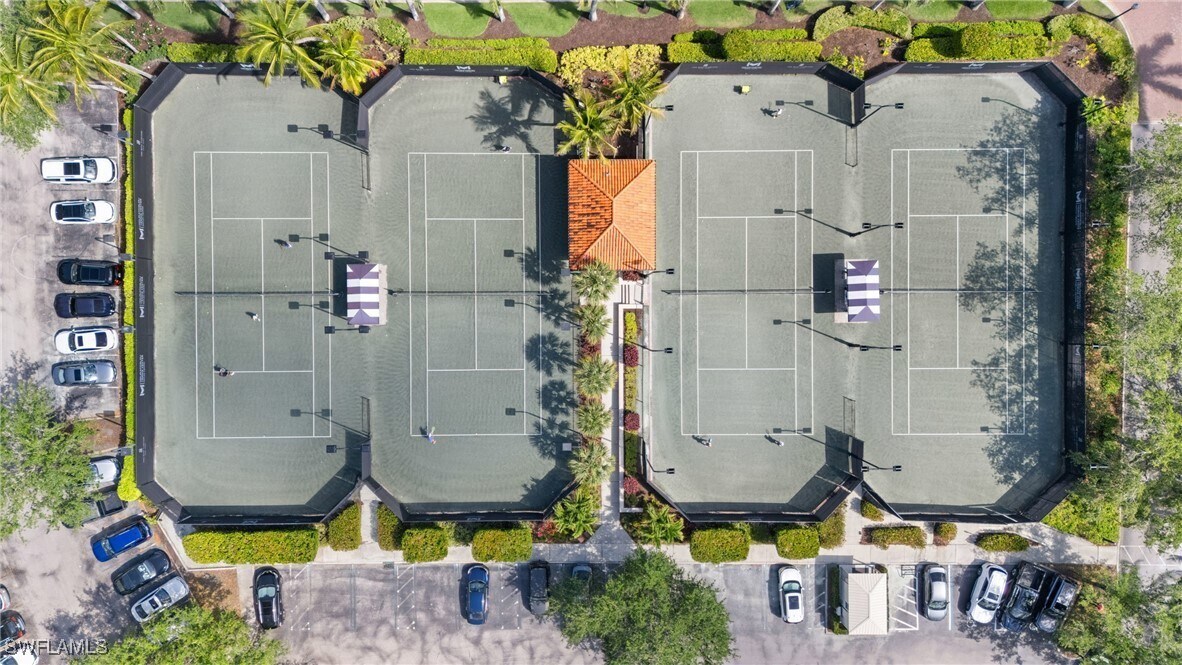 Foto del edificio - 2728 Tiburon Blvd E