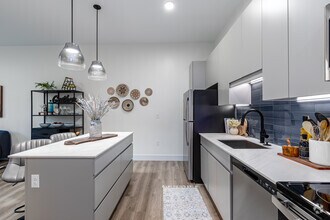 Interior Photo - One Park Apartments