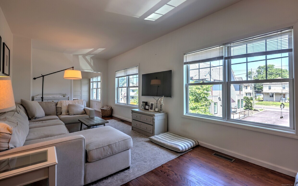 Foto principal - 135-137 Gulf St
