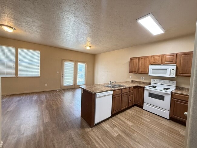 Building Photo - 10991 S Birch Creek Rd