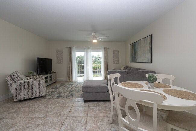 Foto del edificio - 3770 NE 171st St