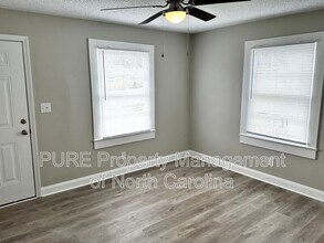 Building Photo - 208 S Lexington Dr
