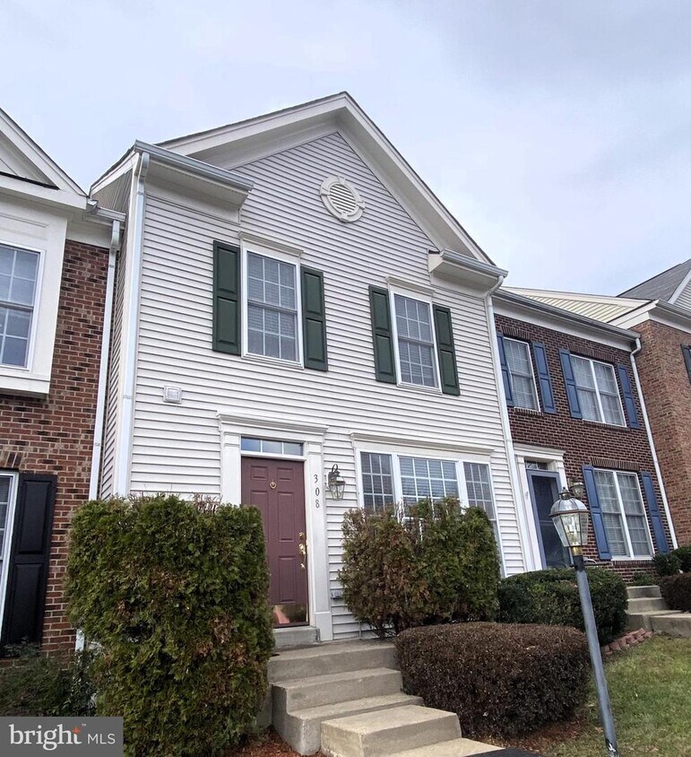 308 Galway Ln, Stafford, VA 22554 Townhome Rentals in Stafford VA