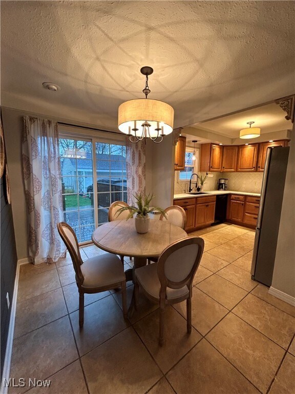 Foto del edificio - 5380 Huron Rd