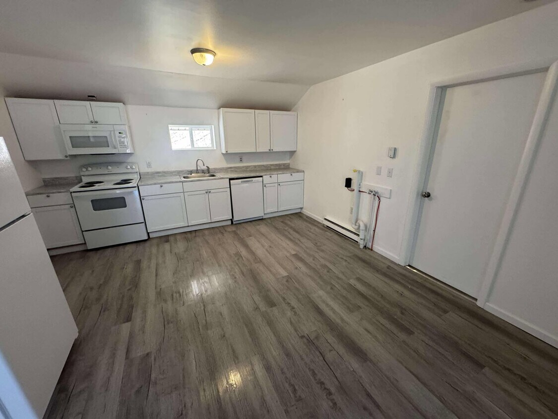 Foto del edificio - 15701 Lower Georges Creek Rd SW