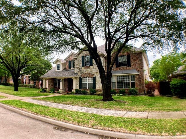 Building Photo - 4428 Creekbend Cir