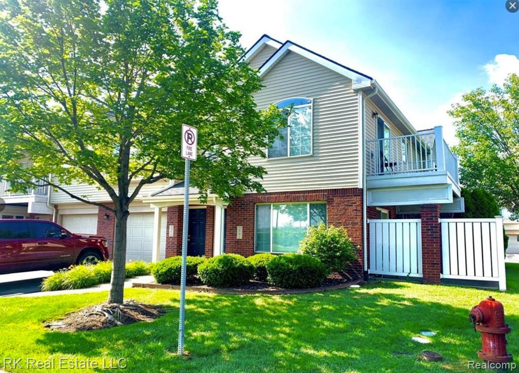 Foto principal - 3581 Reeves Dr