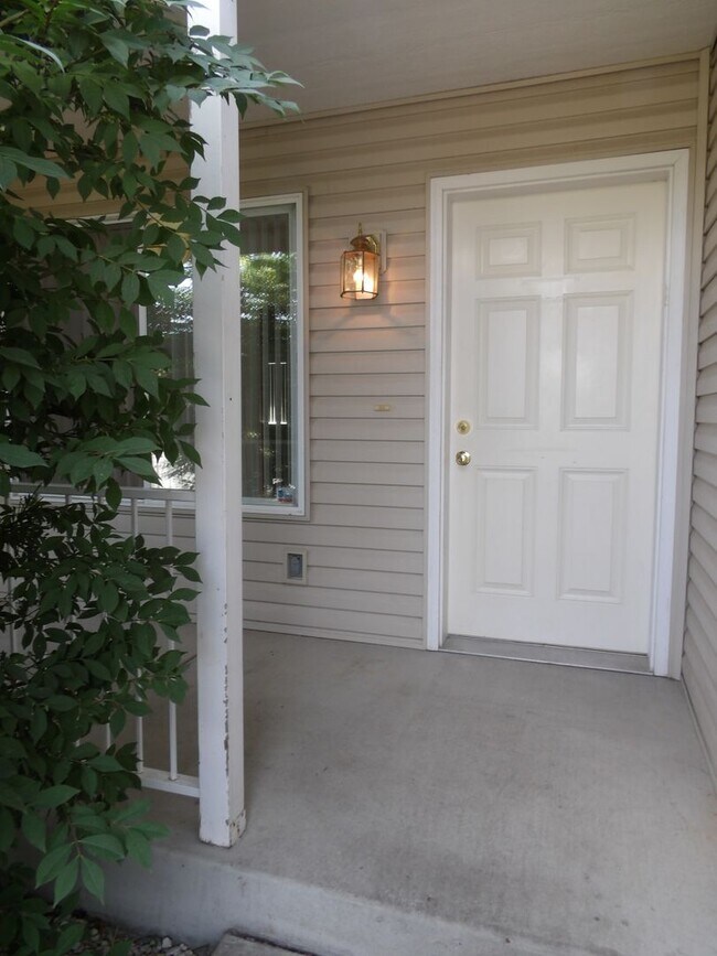 Foto del edificio - Home in the Landings!