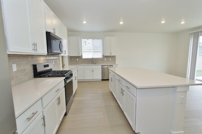 Foto del edificio - 11138 Overhang St