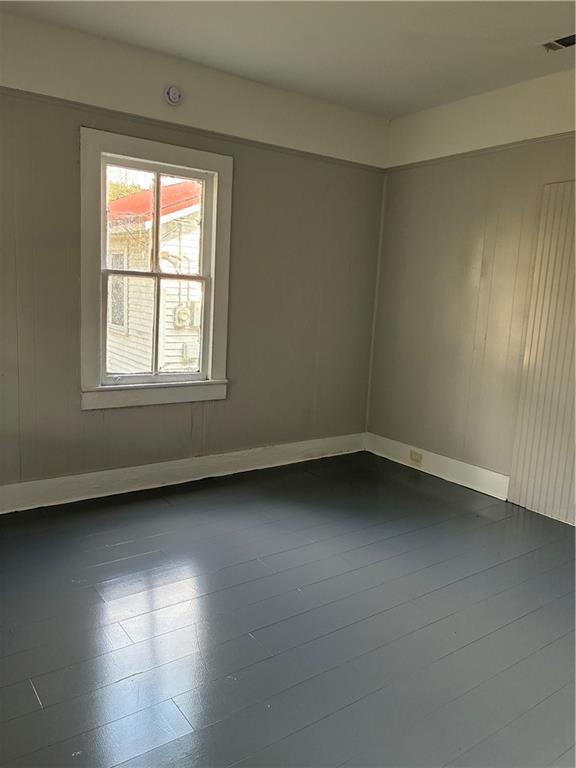 Foto del edificio - 320 Burton Ave