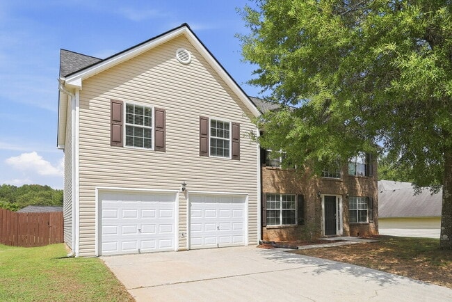 Building Photo - 3750 Georgia Dr