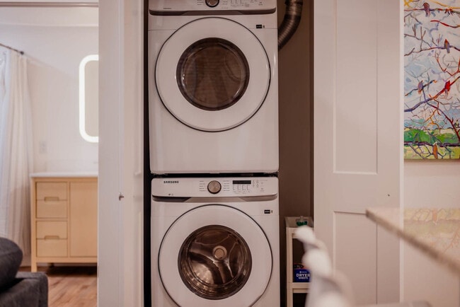 Building Photo - 125 W Wisconsin Ave