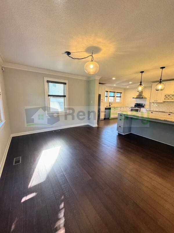 Foto del edificio - 115 Sir Oliver Rd