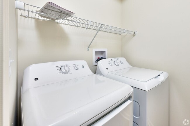 Interior Photo - Creekwood Townhomes
