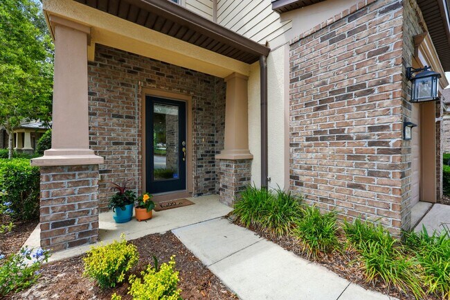 Foto del edificio - 13964 Berryview Rd