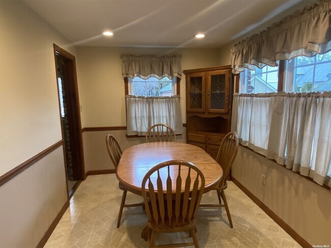 Foto del edificio - 47 Marshall Ave