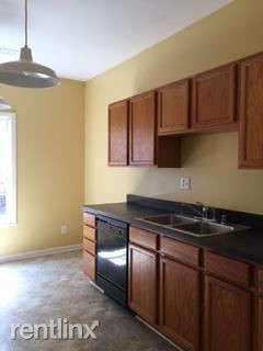 Foto del edificio - 3 br, 2.5 bath Duplex - 535 Big Bear Ln