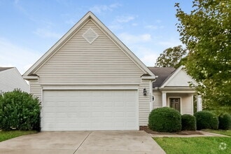 Building Photo - 1002 Great Falls Dr