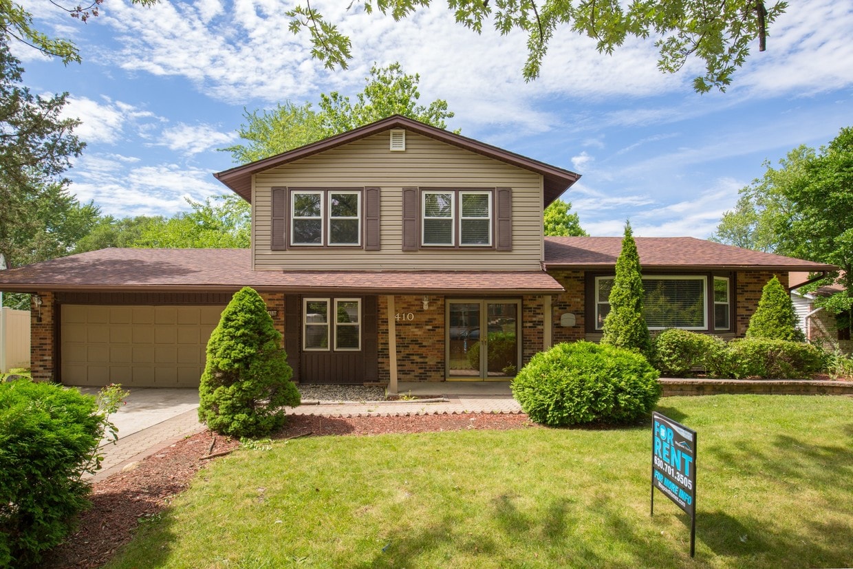 410 Langford Dr, Bolingbrook, IL 60440 House Rental in Bolingbrook