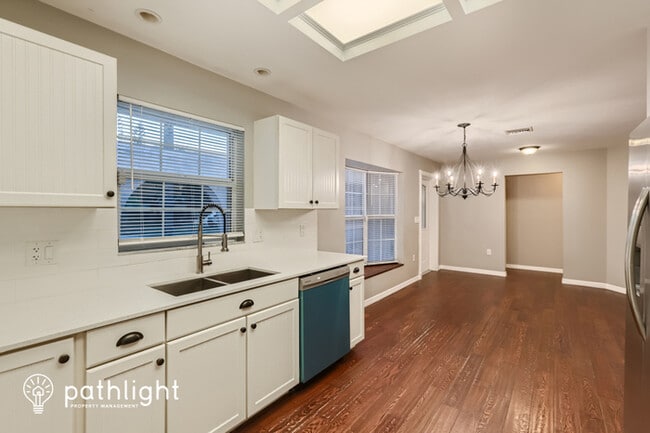 Foto del edificio - 1512 Pineapple Ln, Clearwater, FL, 33759