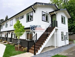 Building Photo - 585 NE 113th Ave