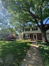 Building Photo - 947 Janet Ave