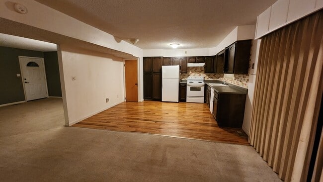 Real red oak hardwood floors - 3408 Baltimore Ave