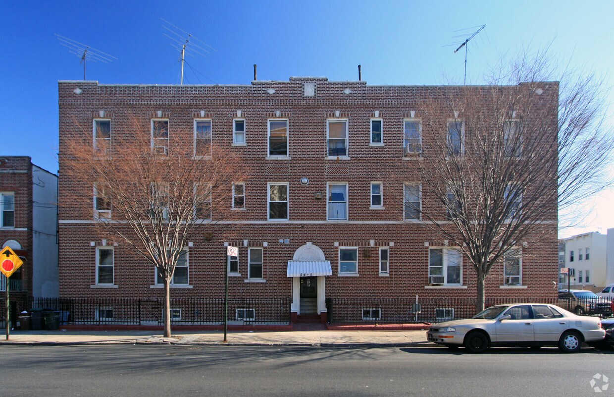 1671 Benson Ave, Brooklyn, NY 11214 Apartments in Brooklyn, NY