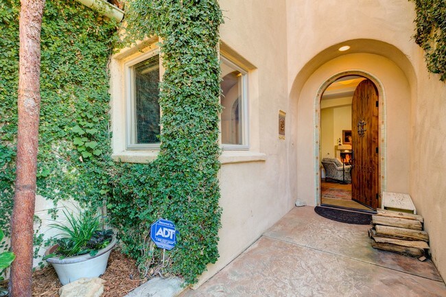 Foto del edificio - 2 br, 3 bath House - 236 S Montgomery St