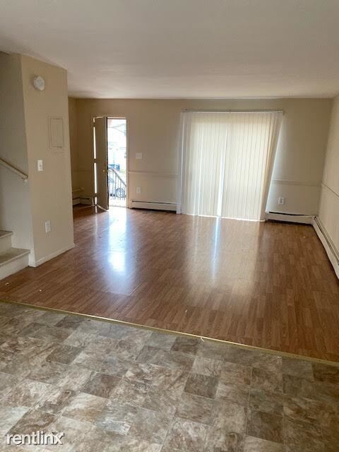 Primary Photo - 5 br, 2 bath Townhome - Truman St