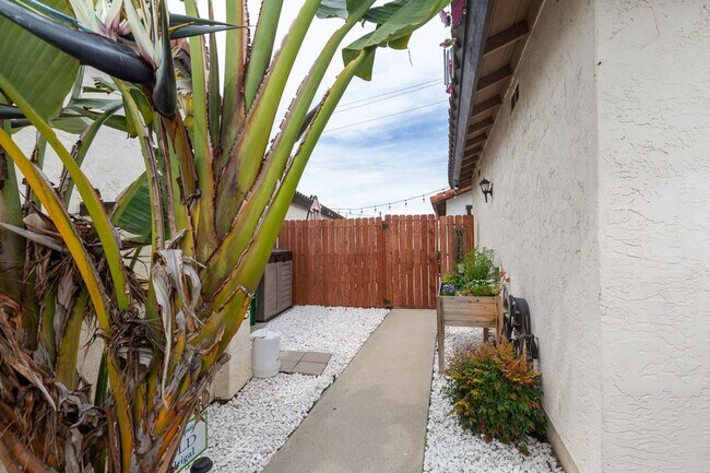 Building Photo - OCEANSIDE LIVING AT ITS' FINEST!!! 3/2 HOM...