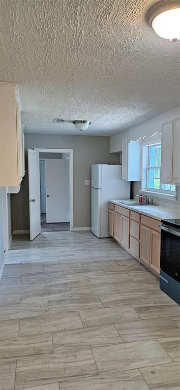 Foto del edificio - 3608 Princeton Rd
