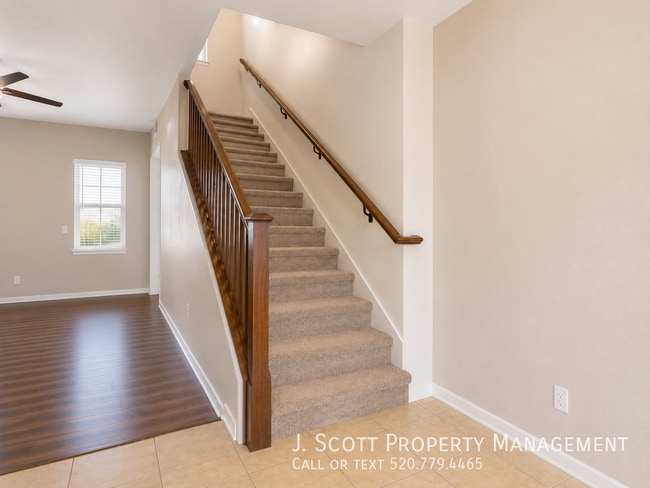 Foto del edificio - 4756 E Laurel Ave